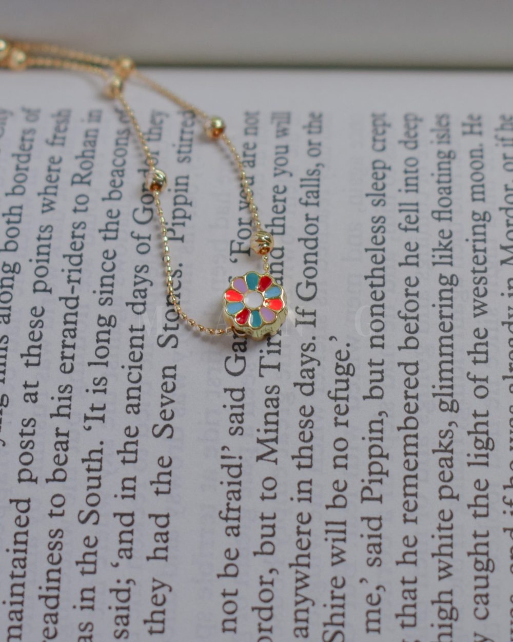 گردنبند طرح گل