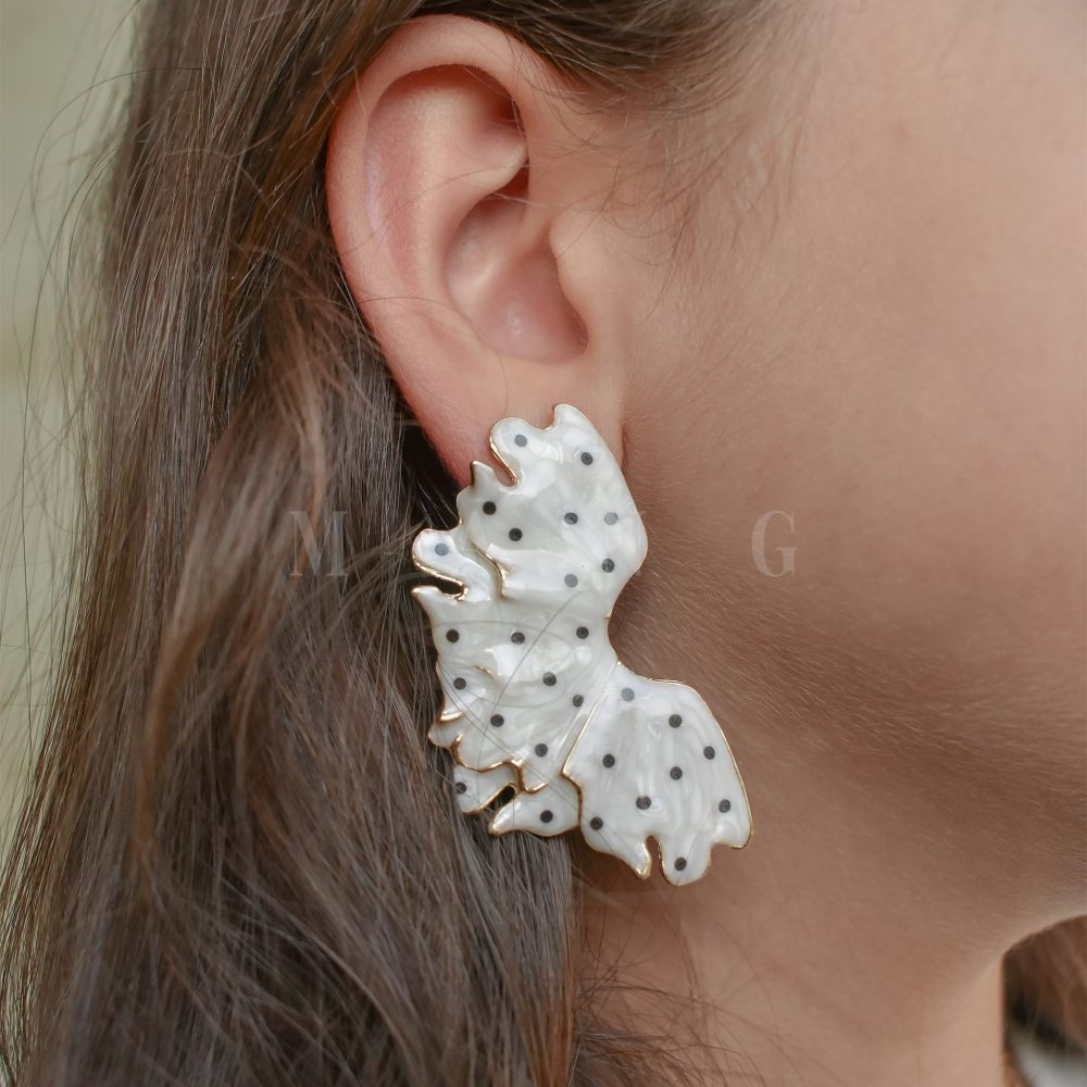 گوشواره میناکاری خال مشکی