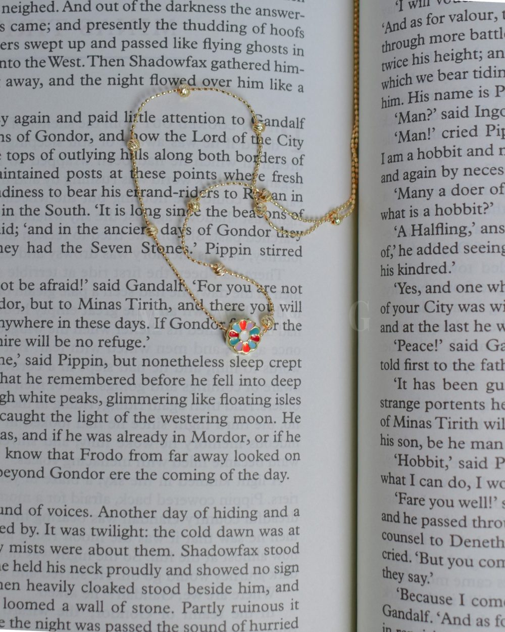 گردنبند طرح گل