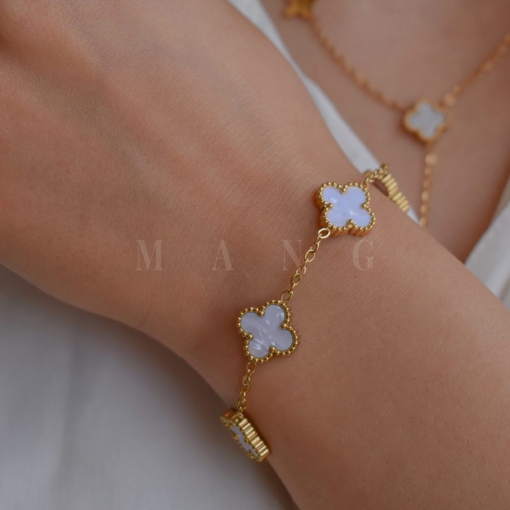 دستبند طرح ونکلیف سفید