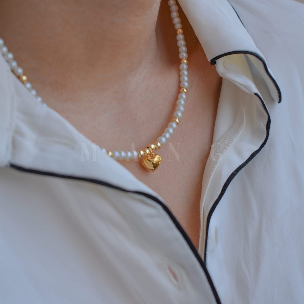 گردنبند مرواریدی طرح قلب