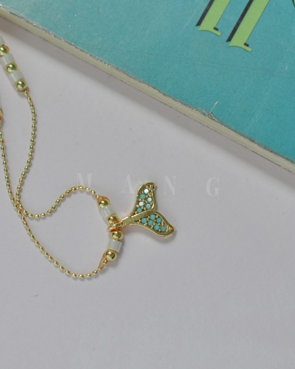 گوشواره میناکاری دم وال