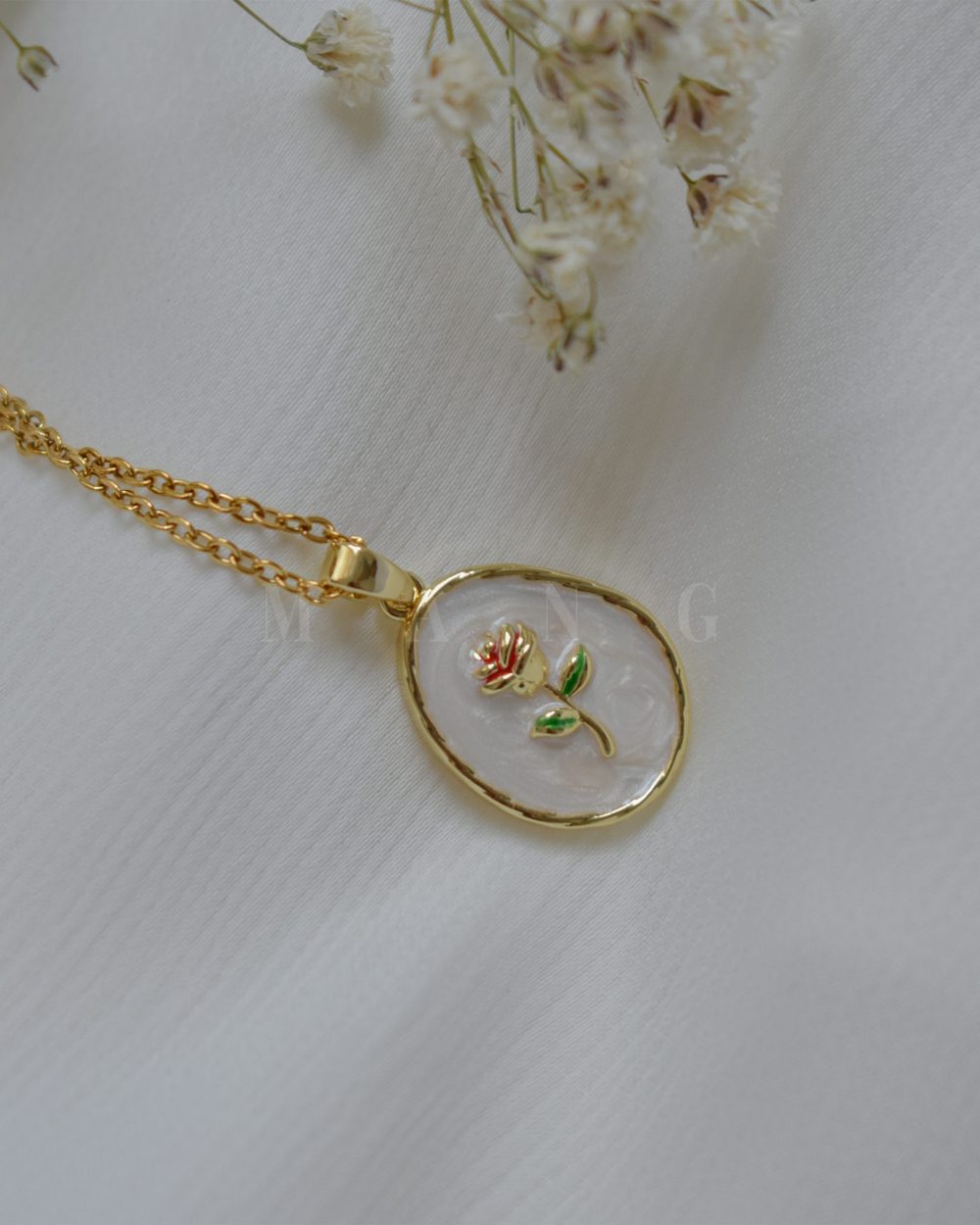 گردنبند میناکاری گل رز