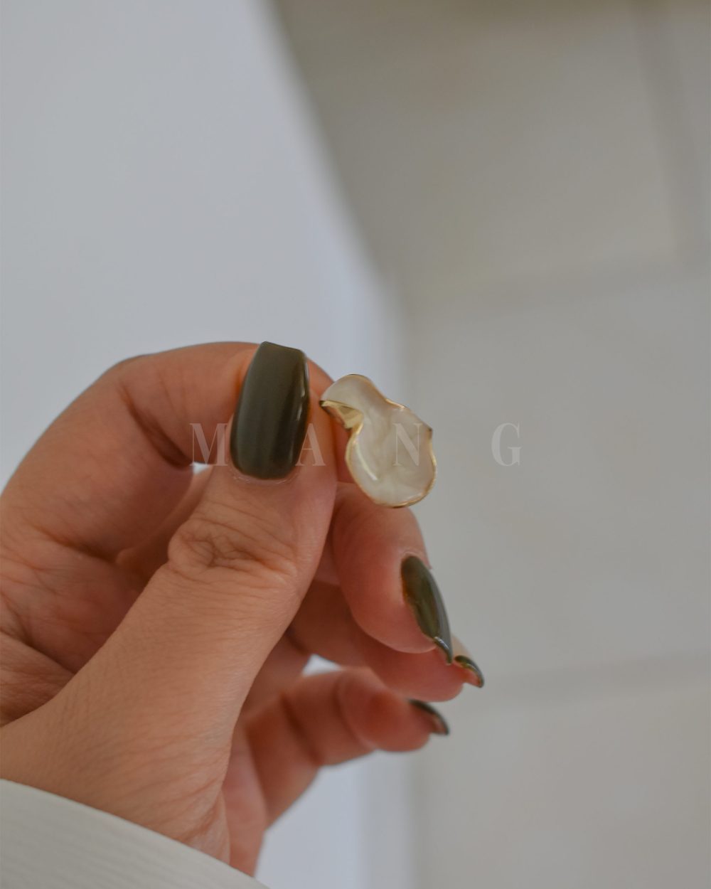 گوشواره میناکاری دفرمه