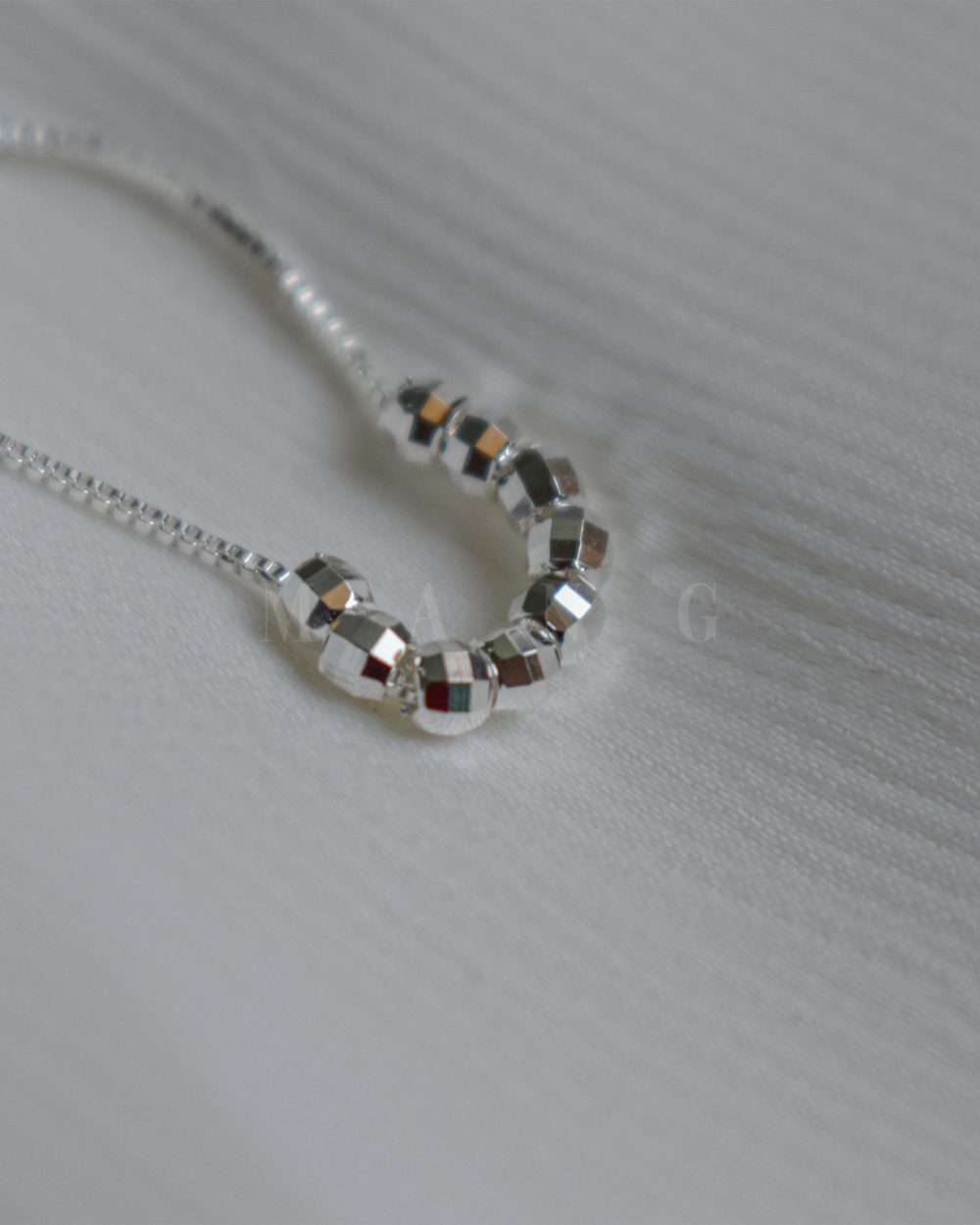 گردنبند هفت تراش