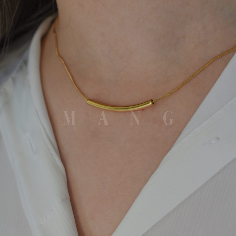 گردنبند طرح هلال