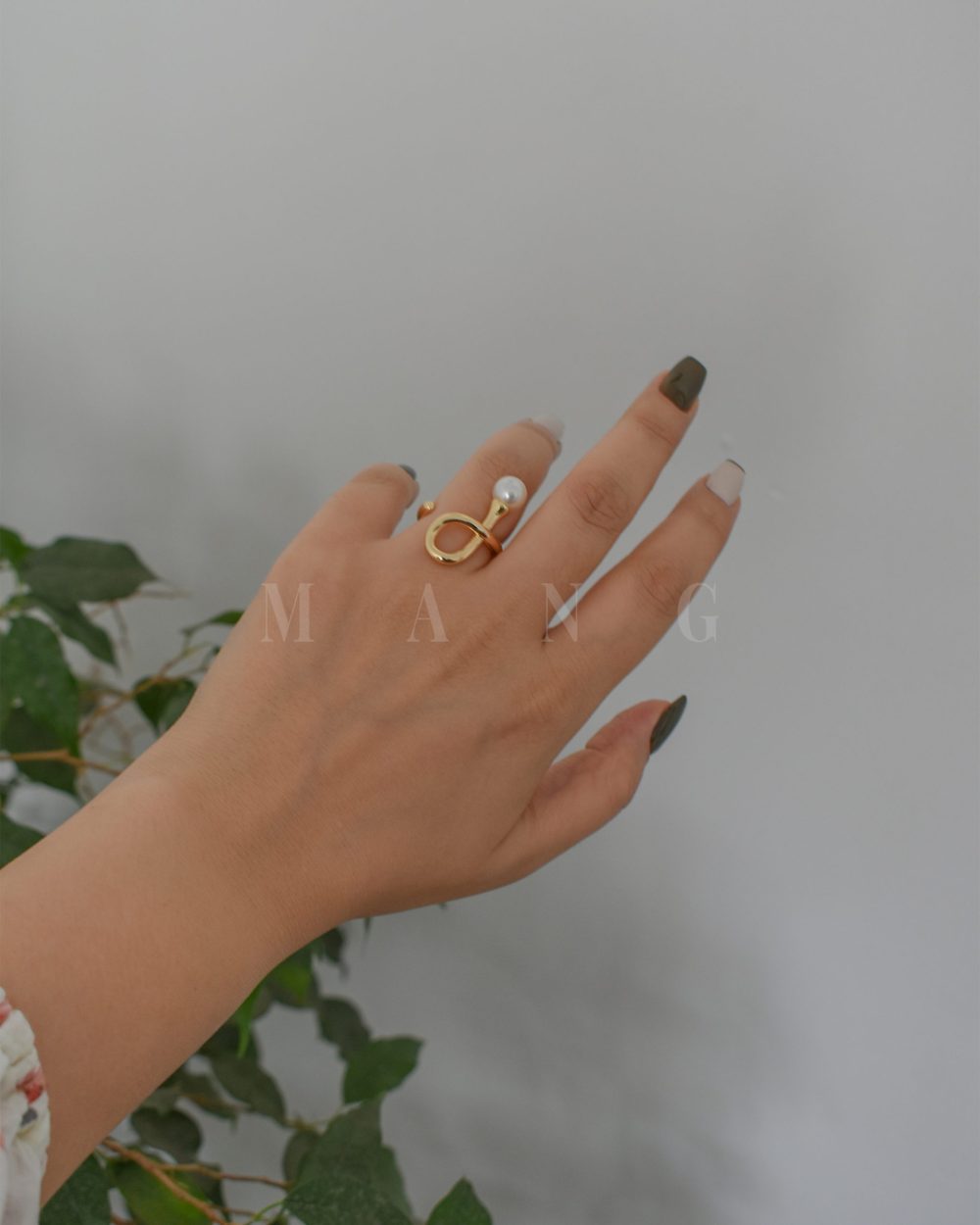 انگشتر طرح مروارید