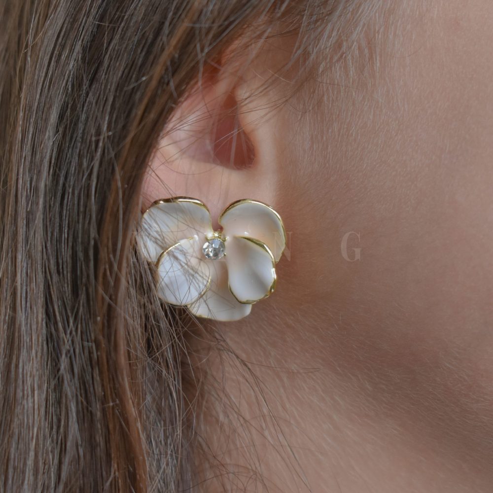 گوشواره طرح گل گلبهی