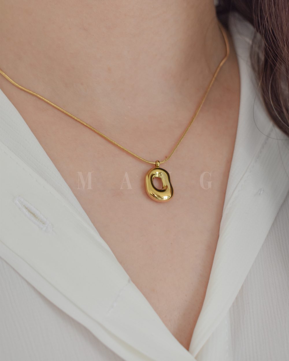 گردنبند دفرمه مینیمال