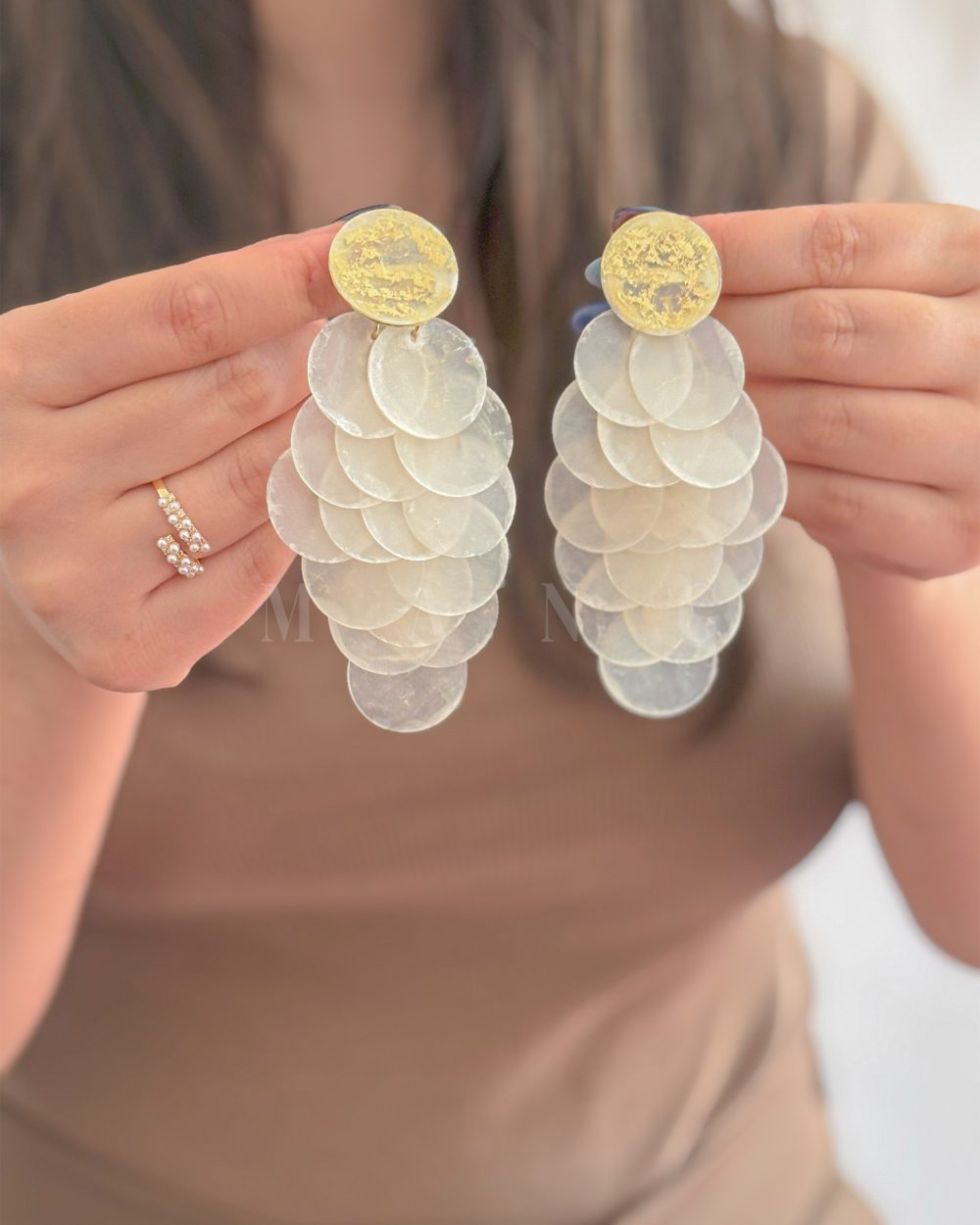 گوشواره پولکی