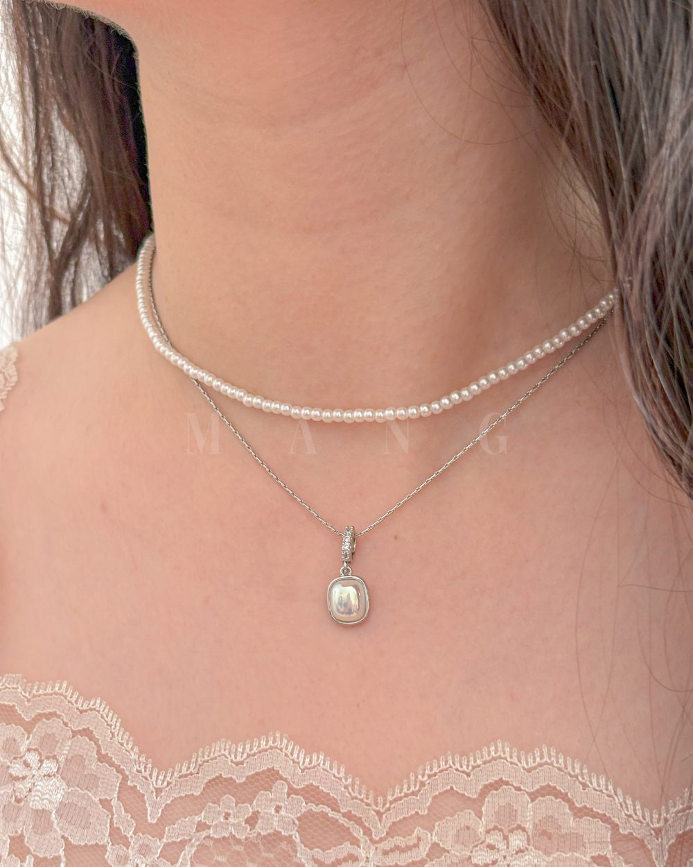 گردنبند مروارید و برلیان