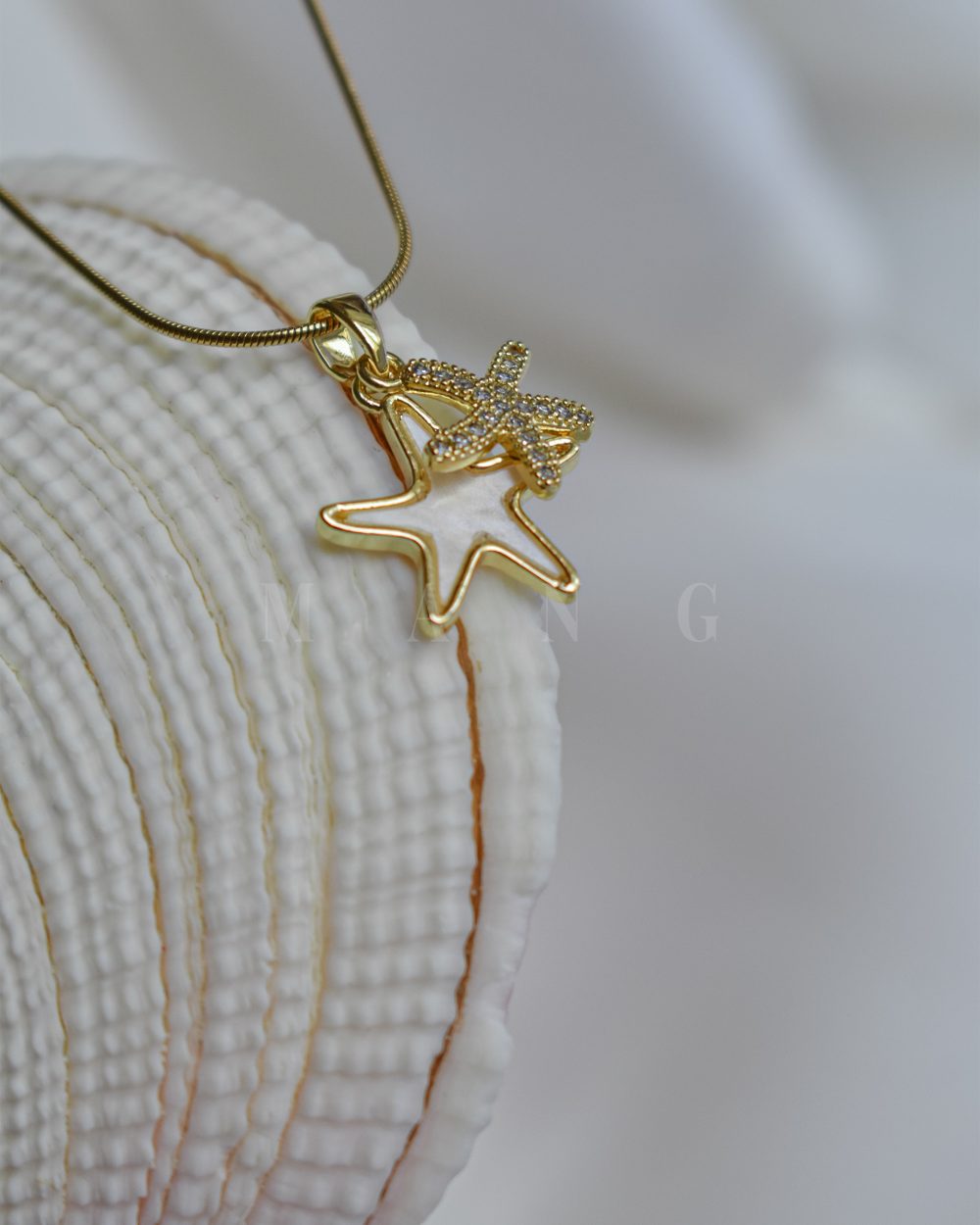 گردنبند ستاره دریایی – حس آرامش دریا روی پوستت