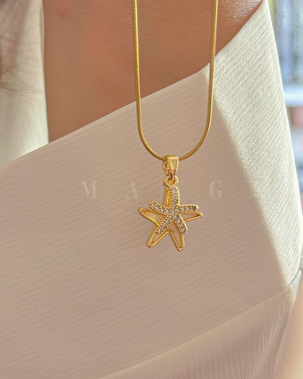 گردنبند ستاره دریایی – حس آرامش دریا روی پوستت
