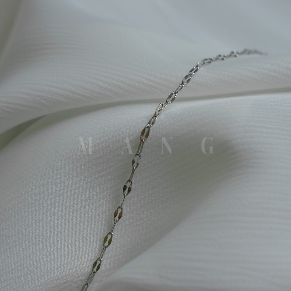 دستبند استیل رنگ نقره‌ای – ظریف، باکیفیت و ضدحساسیت