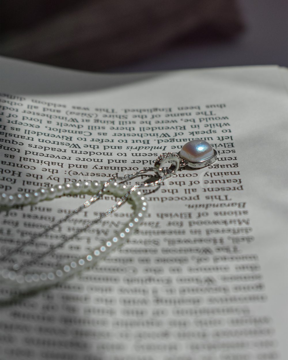 گردنبند مروارید و برلیان