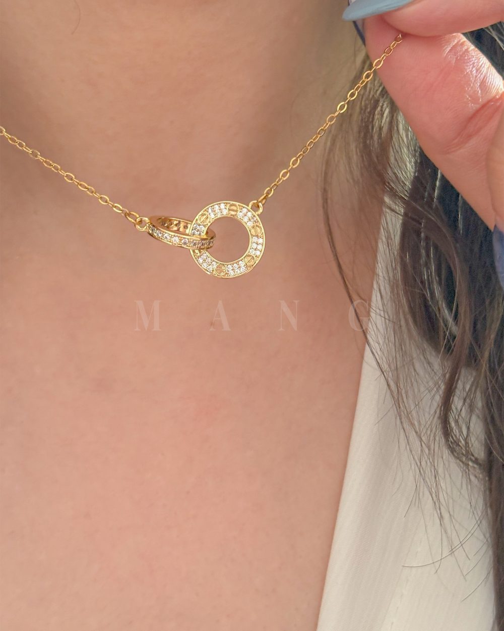 گردنبند کارتیه طلایی – استیل درجه یک، ضدحساسیت و بدون تغییر رنگ