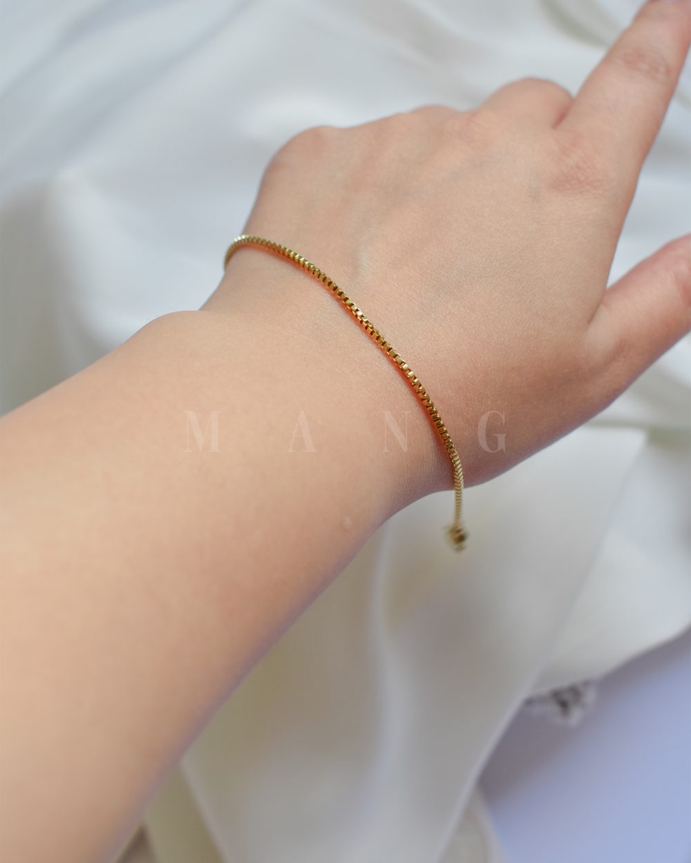 دستبند آجری – استیل با کیفیت