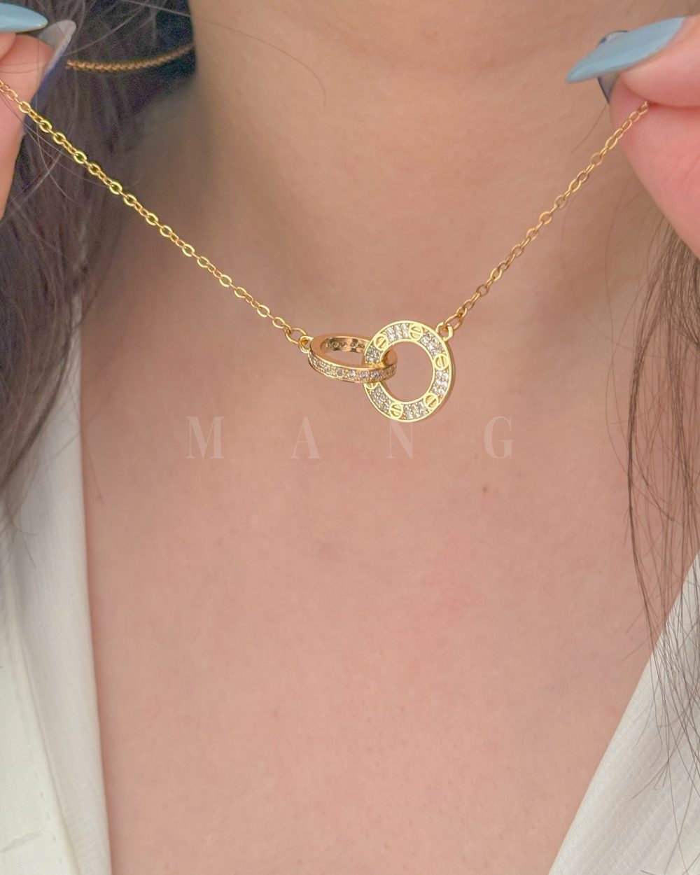 گردنبند کارتیه طلایی – استیل درجه یک، ضدحساسیت و بدون تغییر رنگ