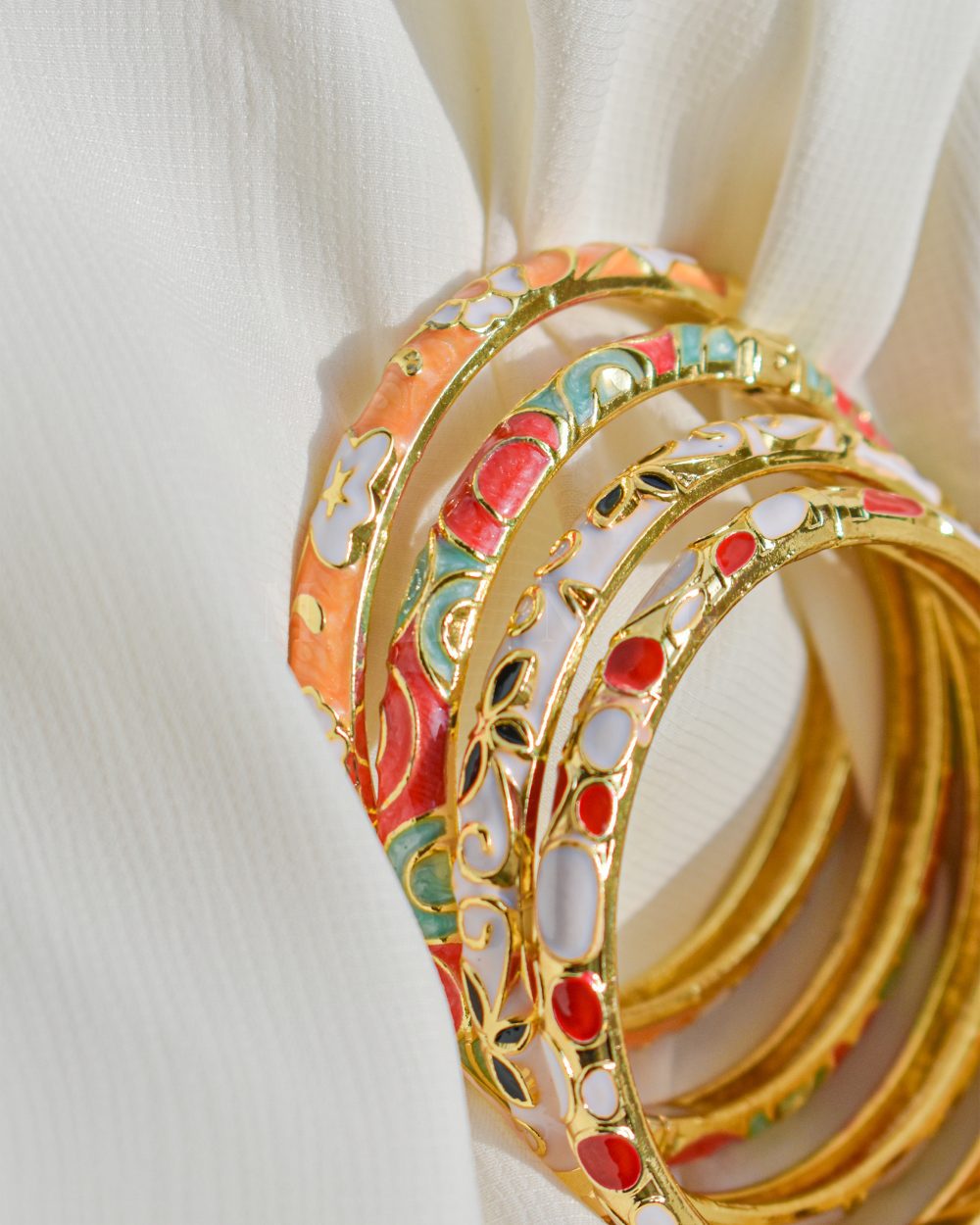 دستبندهای میناکاری