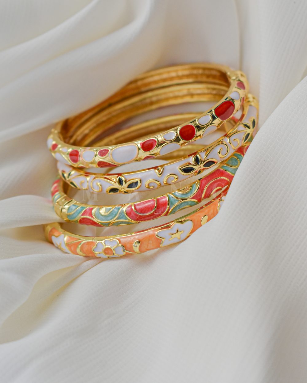 دستبندهای میناکاری